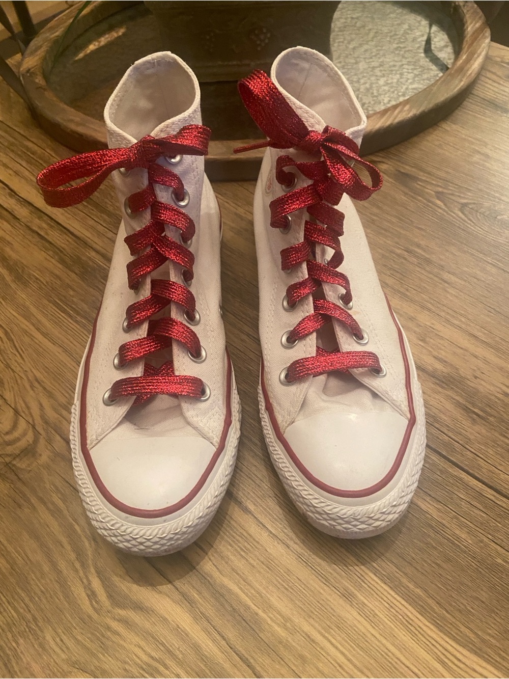Converse Chuck Taylor All Star High-Top Sneaker Women's Size 8 EUC